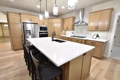 1710 Community Lp, Bismarck, ND 58503 photo 9