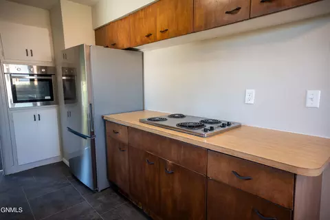 Kitchen - 602 12th St NW, Mandan, ND 58554 photo 3 of 4