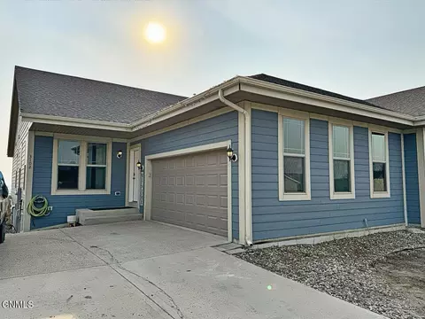 3102 Golden Vista Ave, Williston, ND 58801
