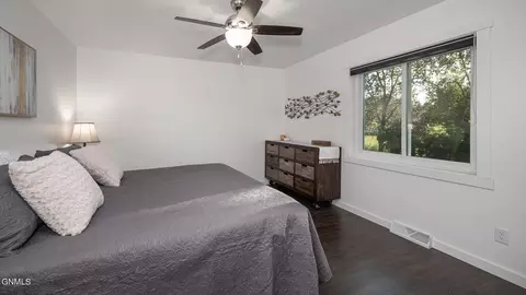 Bedroom - 5141 Flatrock Loop, Bismarck, ND 58503 photo 2 of 7