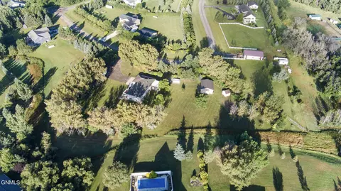 View/Area - 5141 Flatrock Loop, Bismarck, ND 58503 photo 10 of 14