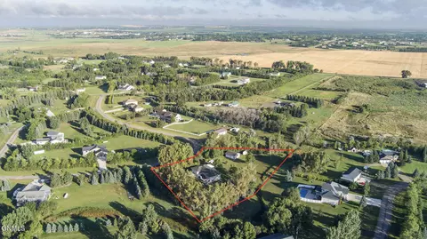 View/Area - 5141 Flatrock Loop, Bismarck, ND 58503 photo 3 of 14