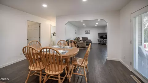 Dining - 5141 Flatrock Loop, Bismarck, ND 58503 photo 3 of 3
