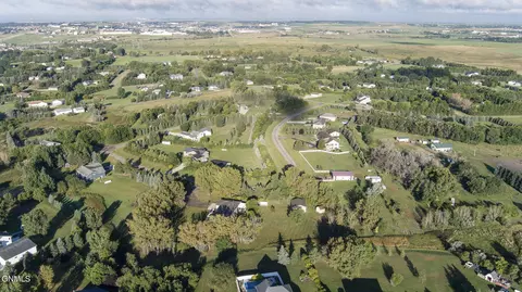 View/Area - 5141 Flatrock Loop, Bismarck, ND 58503 photo 13 of 14