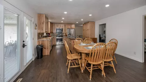 Dining - 5141 Flatrock Loop, Bismarck, ND 58503 photo 1 of 3