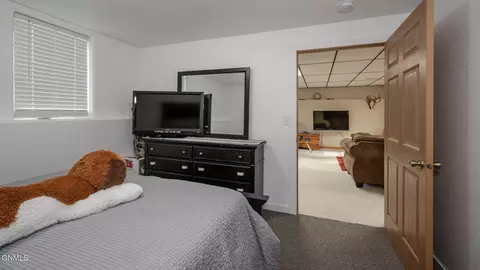 Bedroom - 5141 Flatrock Loop, Bismarck, ND 58503 photo 5 of 7