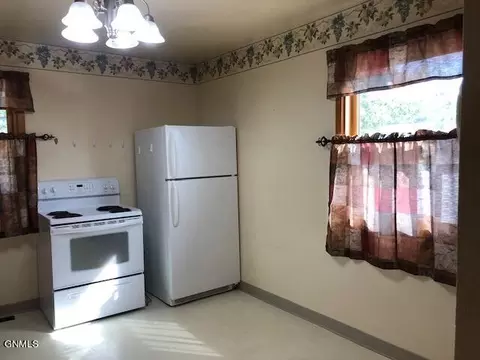 Kitchen - 518 12th Ave W, Williston, ND 58801 photo 1 of 2