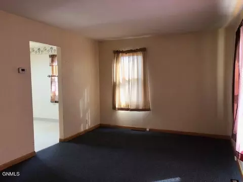 Living - 518 12th Ave W, Williston, ND 58801 photo 3 of 3