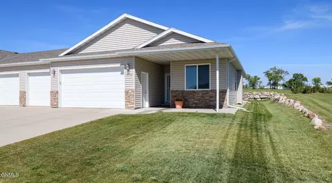 Other - 5612 Calvert Dr, Bismarck, ND 58503 photo 2 of 5