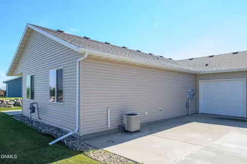 Exterior - 5612 Calvert Dr, Bismarck, ND 58503 photo 1 of 2
