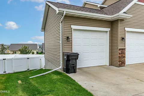 2721 E Calgary Ave, Bismarck, ND 58503 photo 54