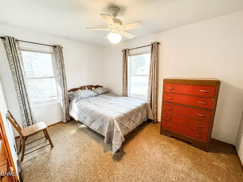Bedroom - 211 4th Ave E, Ray, ND 58849 photo 2 of 3