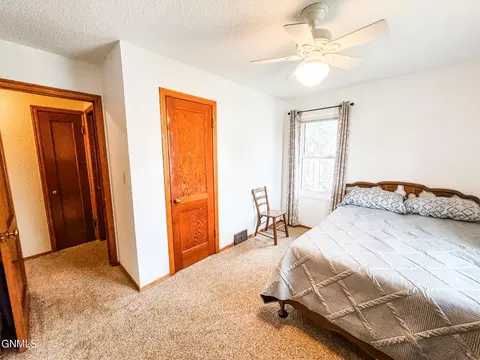 Bedroom - 211 4th Ave E, Ray, ND 58849 photo 3 of 3