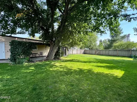 Exterior - 211 4th Ave E, Ray, ND 58849 photo 2 of 14