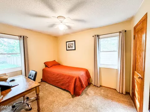 Bedroom - 211 4th Ave E, Ray, ND 58849 photo 1 of 3