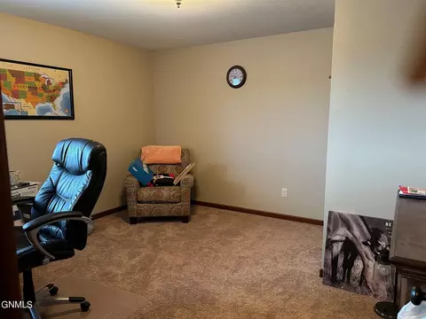 2318 Lexi Loop SE, Mandan, ND 58554 photo 15