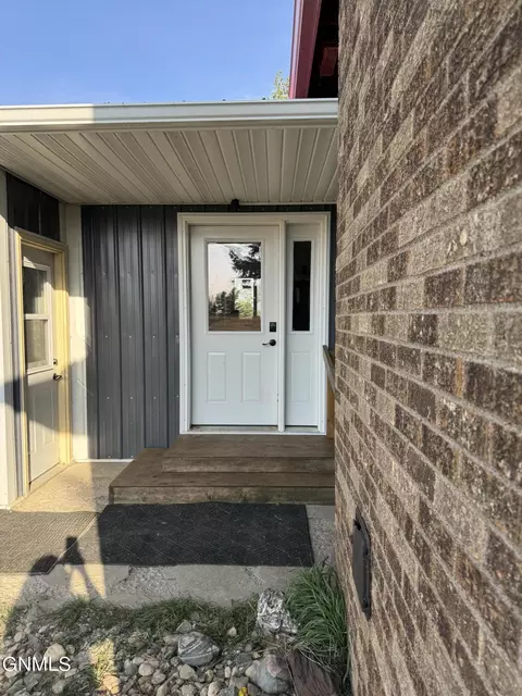 10191 County 1 Rd, Mcgregor, ND 58755 photo 6