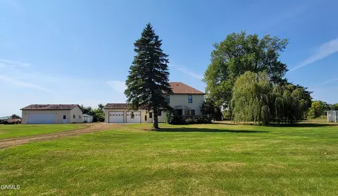 115 7th St, Cogswell, ND 58017