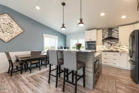 4716 Corvette St NW, Mandan, ND 58554 photo 5