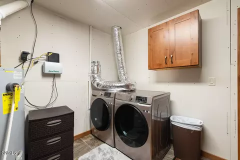 3916 Knudsen Loop, Bismarck, ND 58503 photo 30