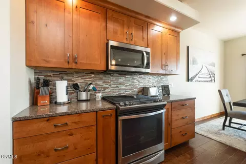 3916 Knudsen Loop, Bismarck, ND 58503 photo 11
