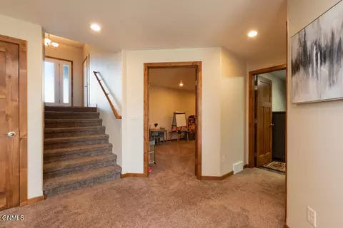3916 Knudsen Loop, Bismarck, ND 58503 photo 24