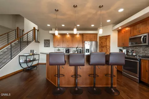 3916 Knudsen Loop, Bismarck, ND 58503 photo 8