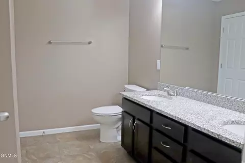 Bath - 4015 Normandy St, Bismarck, ND 58503 photo 1 of 5