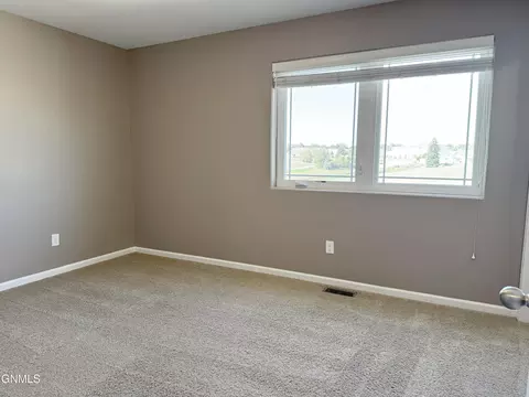 Bedroom - 4015 Normandy St, Bismarck, ND 58503 photo 6 of 10