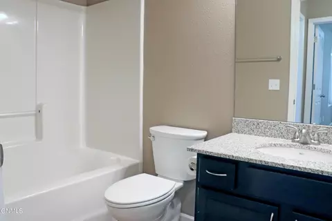 Bath - 4015 Normandy St, Bismarck, ND 58503 photo 5 of 5