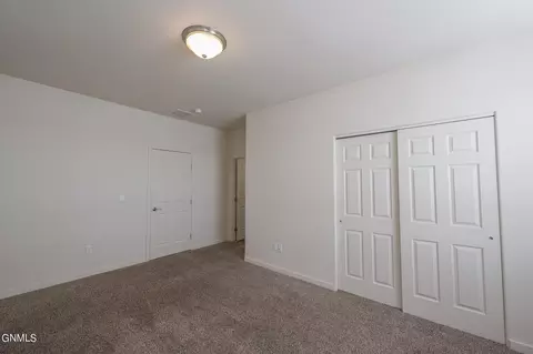 2804 28th St W, Williston, ND 58801 photo 10