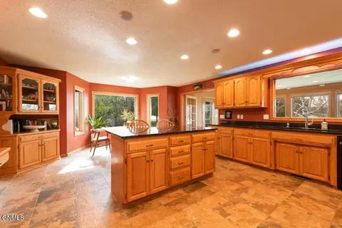 2012 Harbor Dr W, Bismarck, ND 58504 photo 15