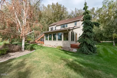2012 Harbor Dr W, Bismarck, ND 58504 photo 54