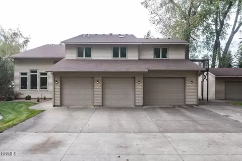 2012 Harbor Dr W, Bismarck, ND 58504 photo 71