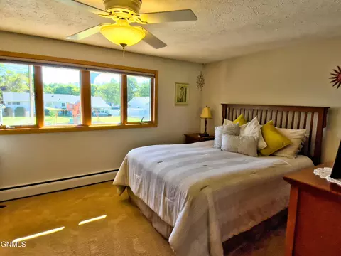 1302 4th Ave E, Williston, ND 58801 photo 53