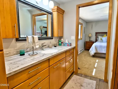 1302 4th Ave E, Williston, ND 58801 photo 59