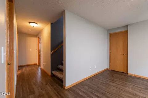 910 20th St SE, Mandan, ND 58554 photo 19