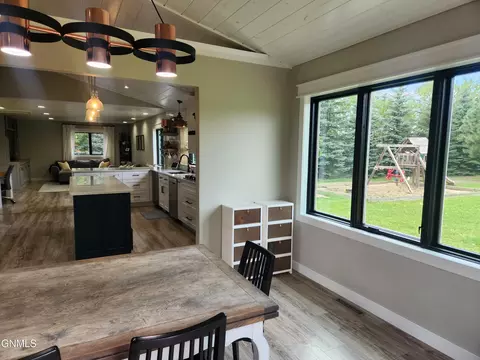Dining - 4000 Cedar Pl, Bismarck, ND 58503 photo 5 of 6