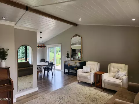 Living - 4000 Cedar Pl, Bismarck, ND 58503 photo 1 of 4