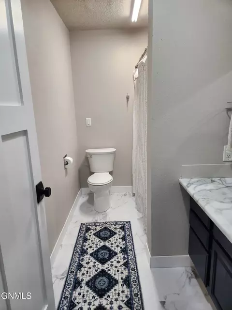 Bath - 4000 Cedar Pl, Bismarck, ND 58503 photo 5 of 13
