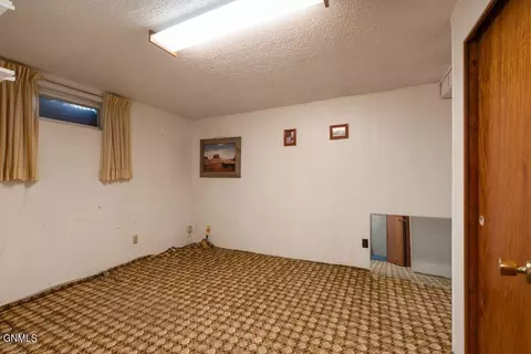 1801 Monte Dr NW, Mandan, ND 58554 photo 16