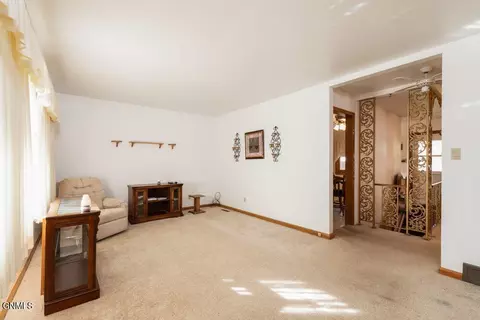 1801 Monte Dr NW, Mandan, ND 58554 photo 5