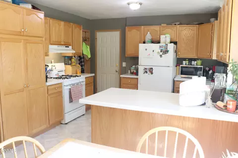 1704 Porter Ave, Bismarck, ND 58501 photo 20