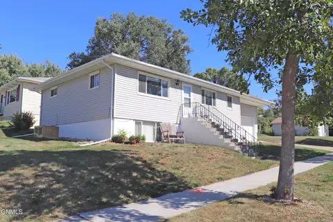 1704 Porter Ave, Bismarck, ND 58501 photo 41