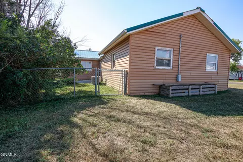 601 Minnesota Ave, Mott, ND 58646 photo 28