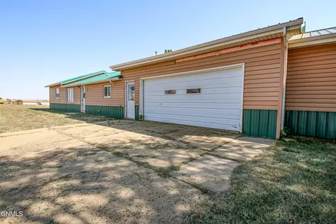 601 Minnesota Ave, Mott, ND 58646 photo 30