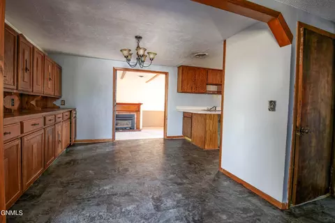 601 Minnesota Ave, Mott, ND 58646 photo 7