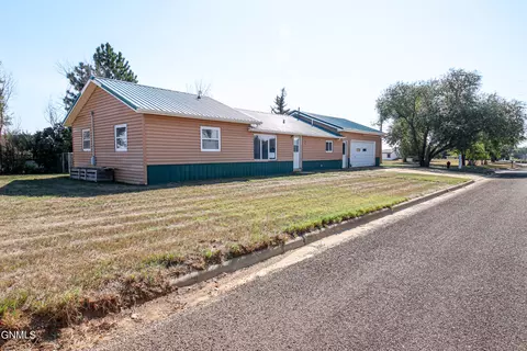 601 Minnesota Ave, Mott, ND 58646 photo 29