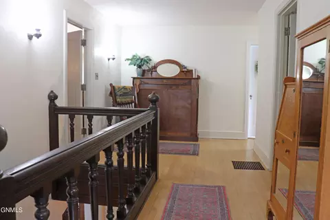 Entry Way - 323 B Ave E, Bismarck, ND 58501 photo 3 of 3