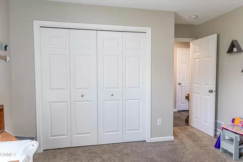 513 Fields Ct SE, Mandan, ND 58554 photo 19